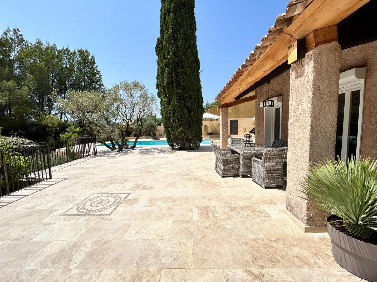 Villa De Charme En Campagne Avec Piscine Privee Et Nature Luxuriante Le Beausset Esterno foto