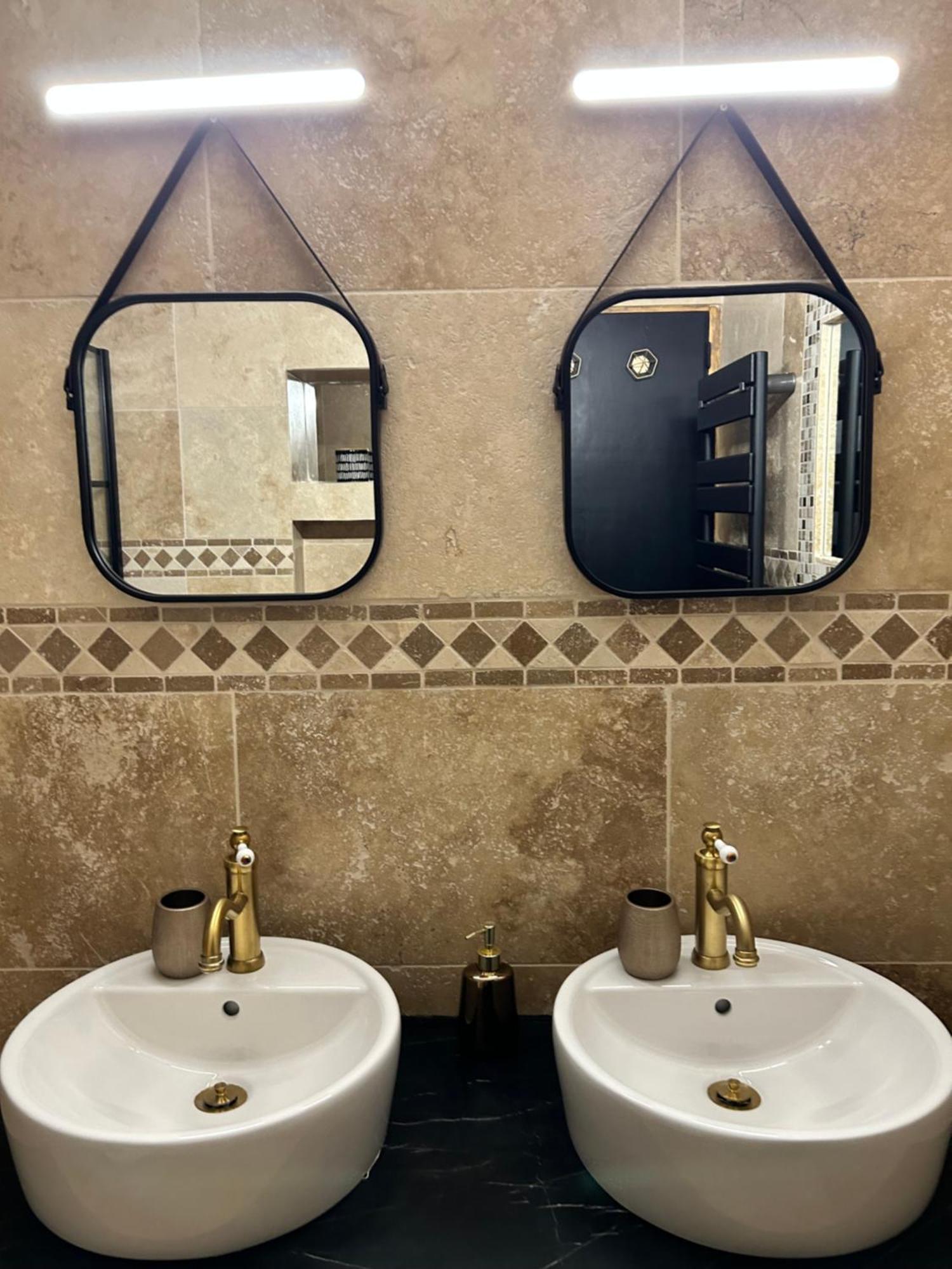 Villa De Charme En Campagne Avec Piscine Privee Et Nature Luxuriante Le Beausset Esterno foto